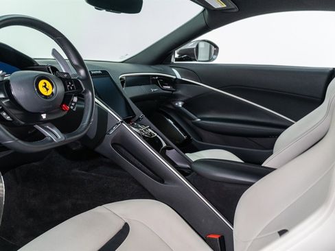 Used 2021 Ferrari Roma image 77