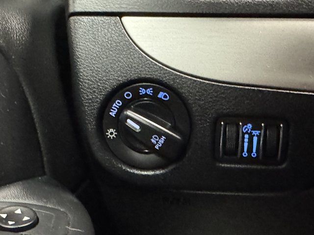 Used 2020 Dodge Grand Caravan GT FWD image 33
