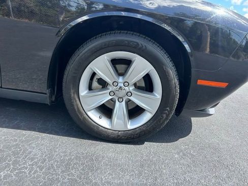 Used 2023 Dodge Challenger SXT RWD image 8