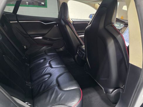 Used 2012 Tesla Model S Signature Performance RWD image 24