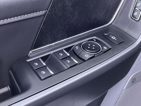 New 2026 Ford F250 XLT w/ XLT Premium Package image 13