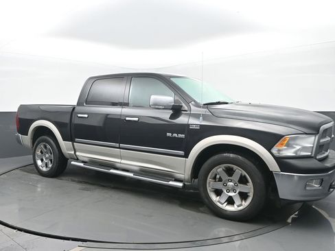 Used 2010 Dodge Ram 1500 Truck Laramie w/ Chrome Accents Group image 7