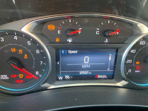 Used 2024 Chevrolet Equinox LT w/ Driver Convenience Package AWD/4WD image 15
