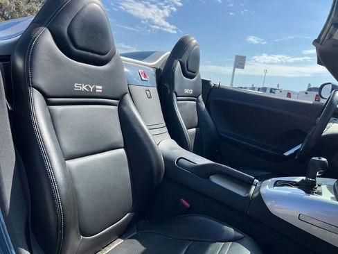 Used 2008 Saturn Sky Red Line RWD image 21