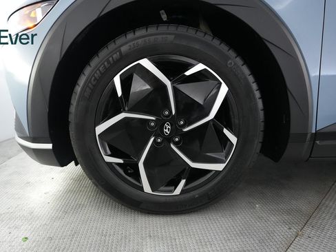 Used 2024 Hyundai Ioniq 5 SEL RWD image 19