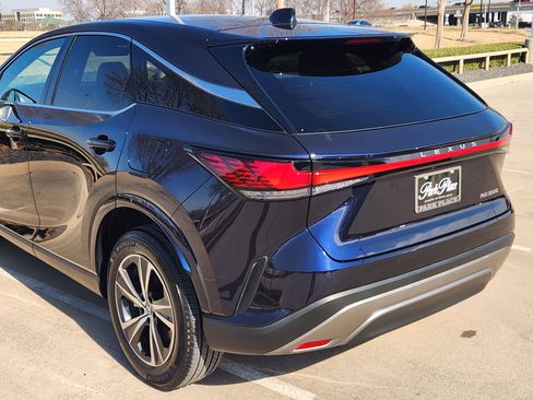 Used 2025 Lexus RX 350 FWD image 11