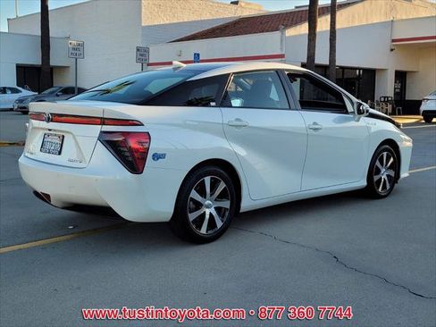 Certified 2020 Toyota Mirai FWD image 11