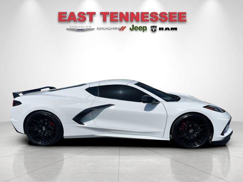 Used 2024 Chevrolet Corvette Stingray Preferred Cpe w/ Z51 Performance Package RWD image 7