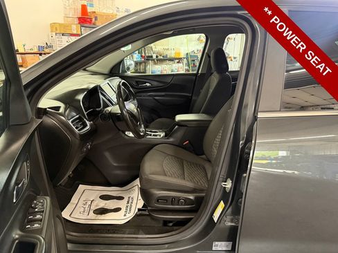 Used 2021 Chevrolet Equinox LT AWD/4WD image 12