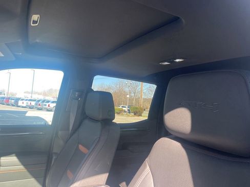 Used 2023 GMC Sierra 1500 AT4 w/ AT4 Preferred Package AWD/4WD image 2