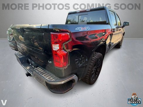 Used 2024 Chevrolet Silverado 1500 LT w/ Leather Package image 4