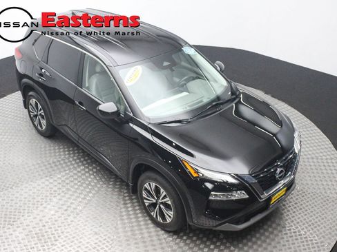 Used 2023 Nissan Rogue SV AWD/4WD image 3