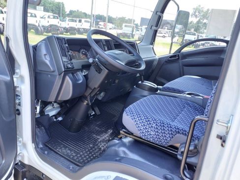 New 2024 Chevrolet Low Cab Forward image 10