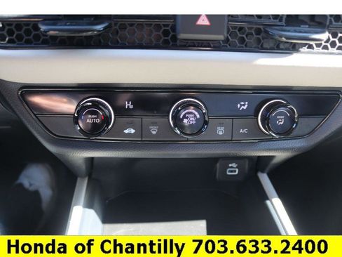 Certified 2023 Honda HR-V LX image 16