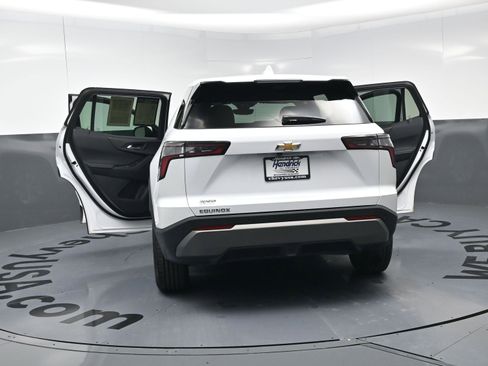 Certified 2025 Chevrolet Equinox LT w/ Safety and Technology Package image 26