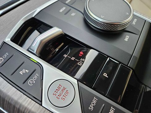 New 2026 BMW 430i xDrive Convertible w/ Convenience Package image 30