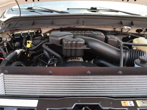 Used 2016 Ford F250 XL RWD image 23