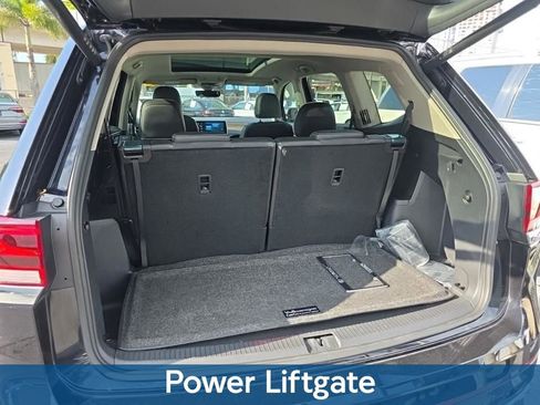 Used 2024 Volkswagen Atlas SEL Premium R-Line AWD/4WD image 12