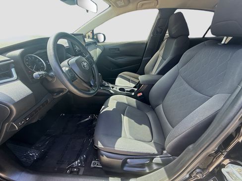 Used 2022 Toyota Corolla LE FWD image 18