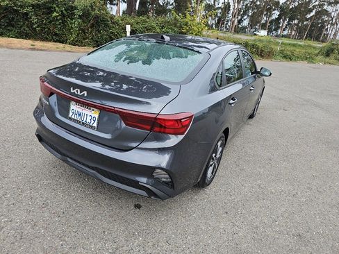 Used 2023 Kia Forte LXS image 5