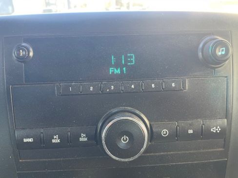 Used 2013 Chevrolet Silverado 3500 W/T image 12