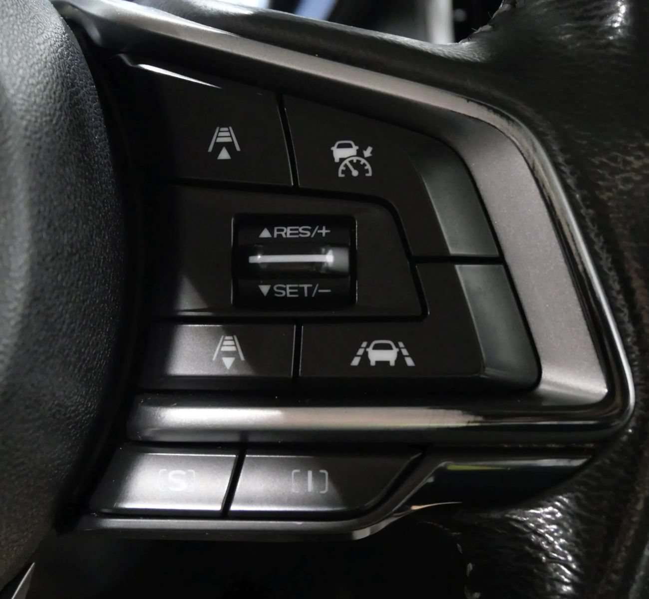 Used 2019 Subaru Forester Limited AWD/4WD image 23