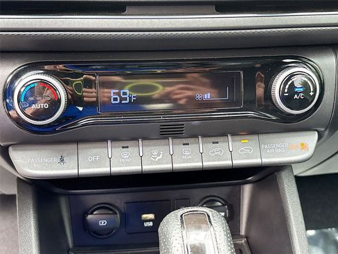 Used 2022 Hyundai Kona N image 16