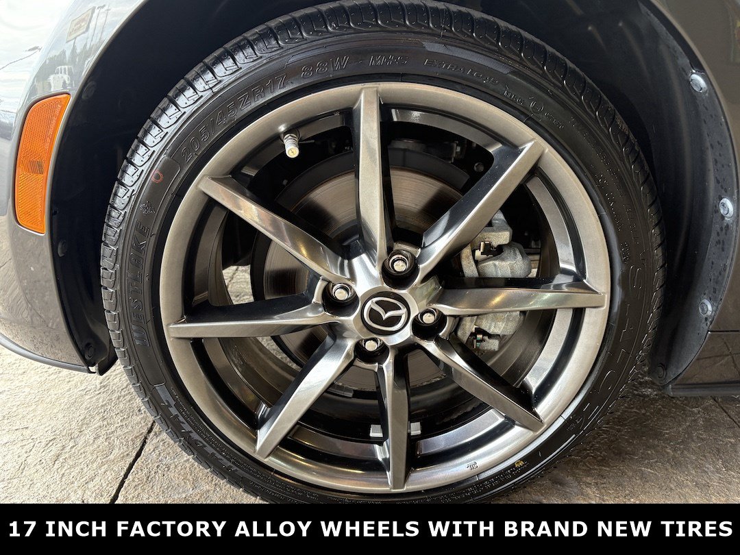 Used 2018 MAZDA MX-5 Miata RF Grand Touring RWD image 10