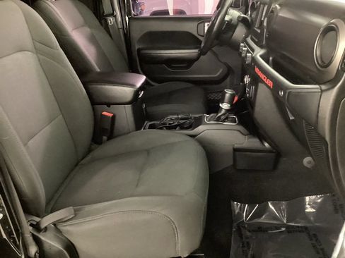 Used 2020 Jeep Wrangler Unlimited Sport S AWD/4WD image 25