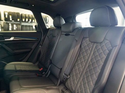 Used 2022 Audi SQ5 Prestige image 29