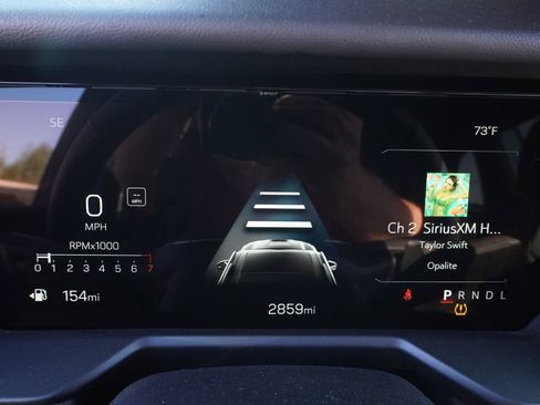 New 2025 GMC Acadia Elevation image 20