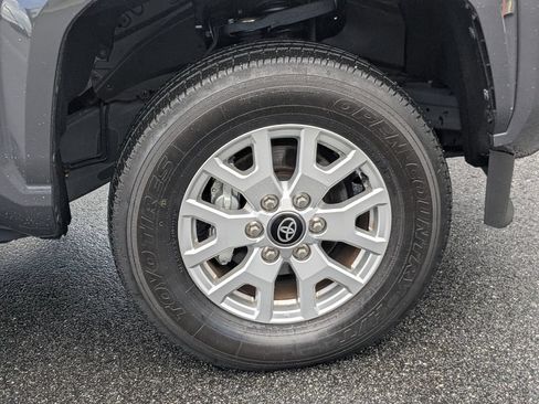 Used 2024 Toyota Tacoma SR5 RWD image 12