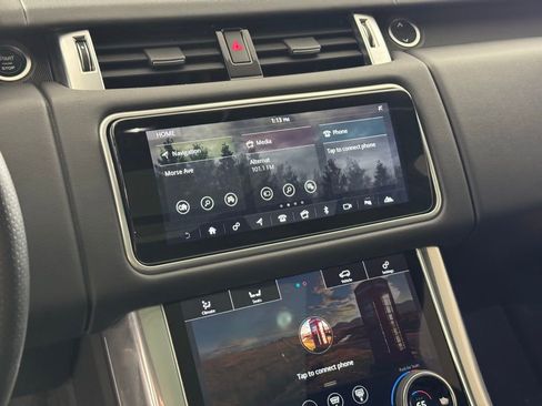 Used 2019 Land Rover Range Rover Sport HSE image 22