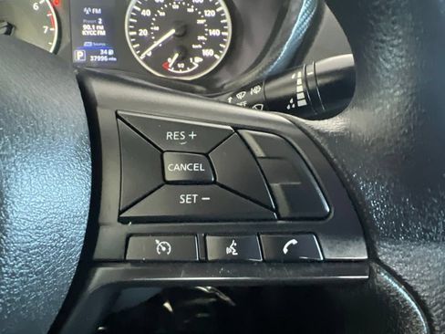 Used 2025 Nissan Sentra S FWD image 49