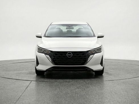 Used 2025 Nissan Sentra S FWD image 2