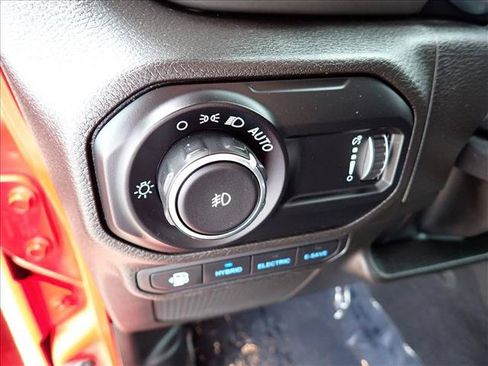 Used 2023 Jeep Wrangler Unlimited w/ Cold Weather Group AWD/4WD image 12