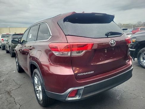 Used 2019 Toyota Highlander Limited image 3