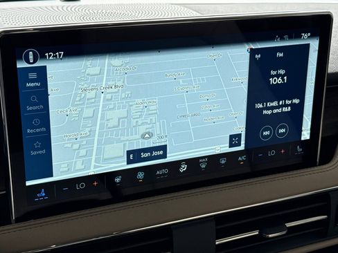 New 2025 Lincoln Corsair Reserve w/ Rear Removable Package Tray image 16