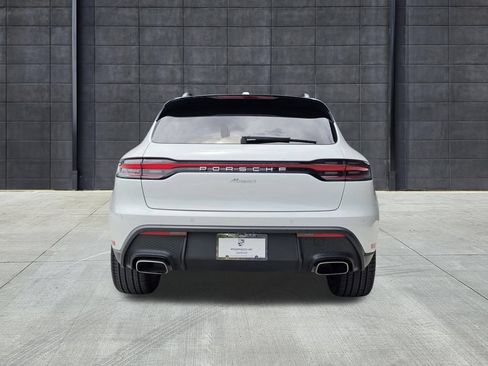 Used 2026 Porsche Macan AWD/4WD image 9