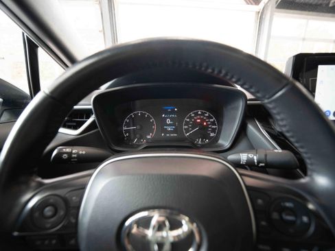 Used 2024 Toyota Corolla SE w/ SE Premium Package FWD image 15