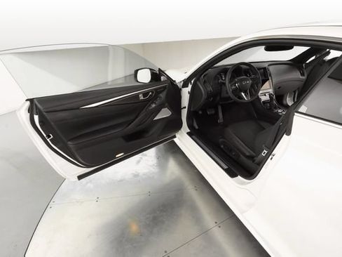 Used 2022 INFINITI Q60 Red Sport 400 AWD/4WD image 10