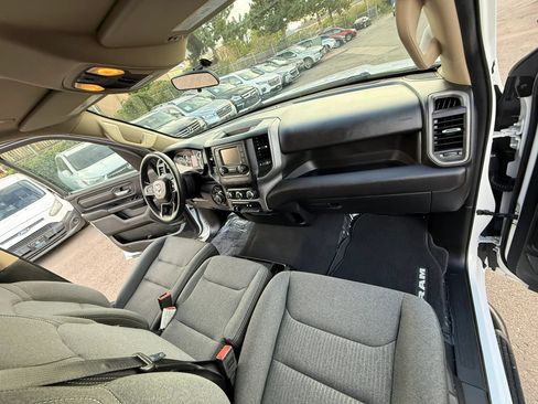 Used 2019 RAM 1500 Tradesman AWD/4WD image 18
