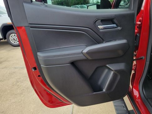 New 2026 GMC Canyon Elevation w/ Convenience Package RWD image 27