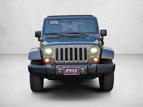 Used 2017 Jeep Wrangler Unlimited Sahara w/ Connectivity Group image 2