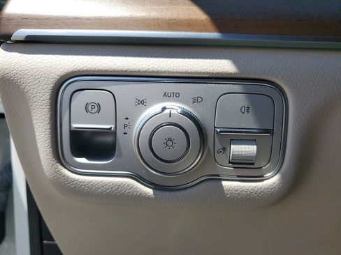 Used 2022 Mercedes-Benz GLE 350 4MATIC image 26