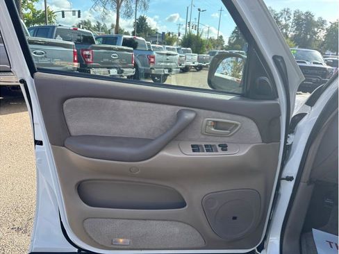 Used 2003 Toyota Sequoia SR5 image 14