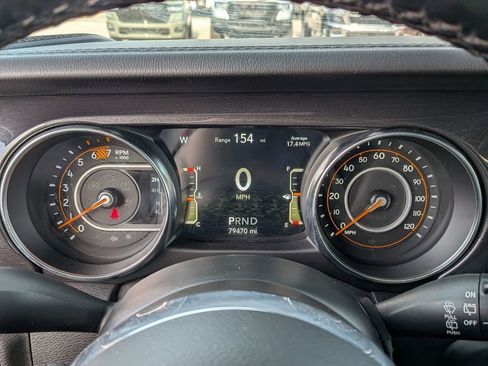 Used 2021 Jeep Wrangler Unlimited Sahara image 15