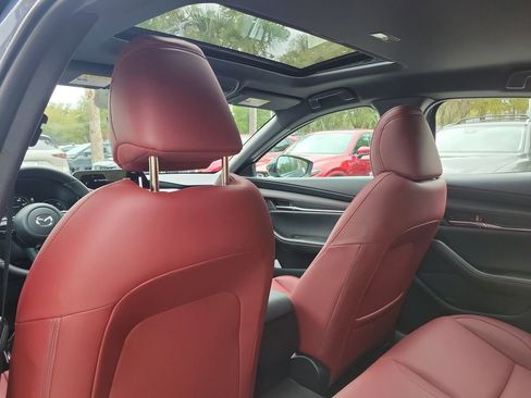 New 2026 MAZDA MAZDA3 Carbon image 10