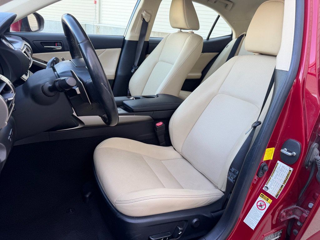 Used 2015 Lexus IS 250 AWD w/ Navigation System Package image 11
