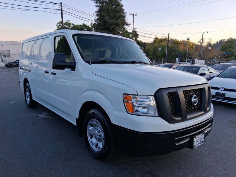 Used 2016 Nissan NV 2500 SV w/ Technology Package RWD image 1